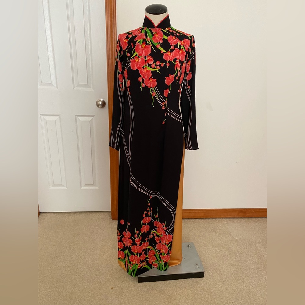 Ao dai size M/ New